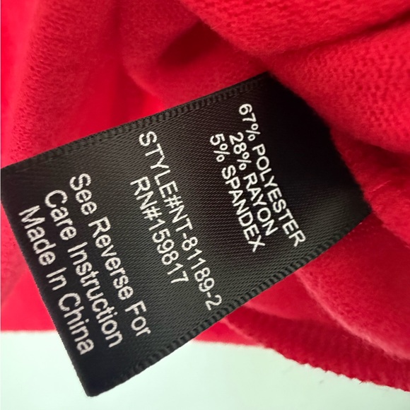 Altar’d State “It’s A Beaut Clark” Christmas Sweatshirt XS Red Graphic NWT - Picture 5 of 6